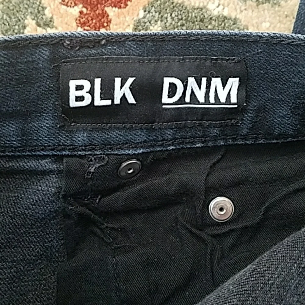 BLK DNM black men's Jeans. Size 32/27 - Picture 4 of 5